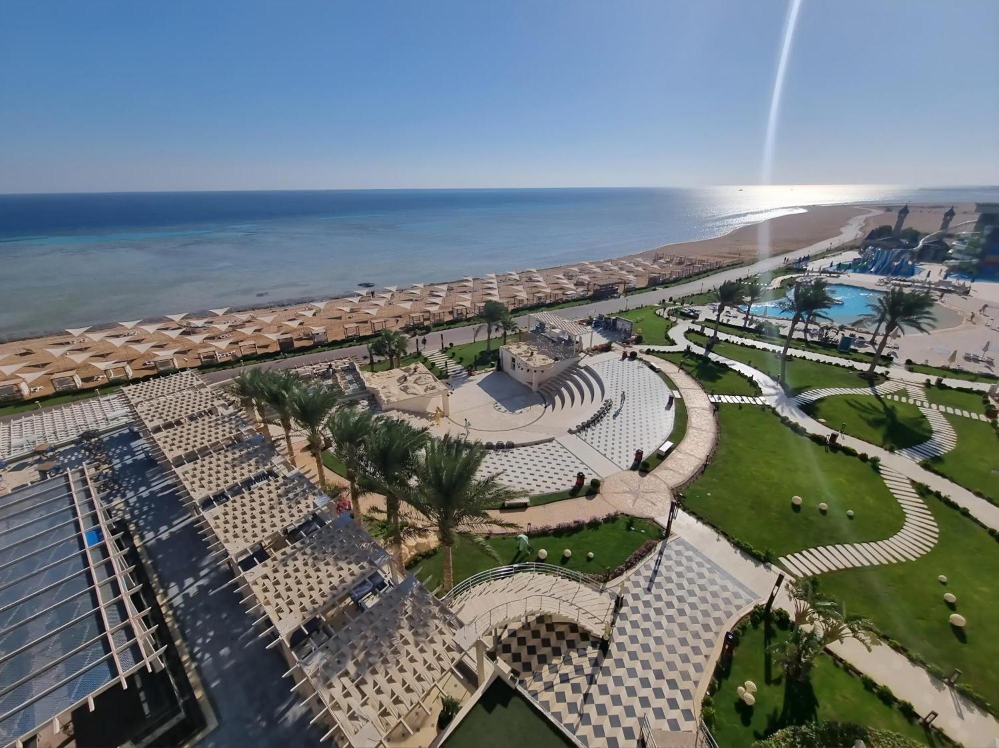 Luxury Beachfront Studio- Foreign Nationals Only Hurghada Exterior foto